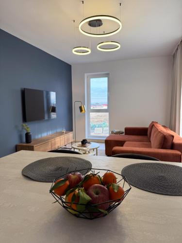 Cozy Cityscape Bluewood Modern & Cozy premium Apt - image 5