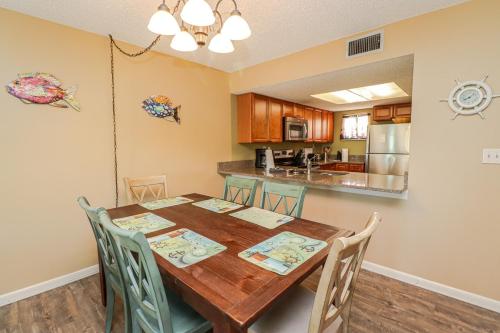 Ocean Village Club O38 - image 35