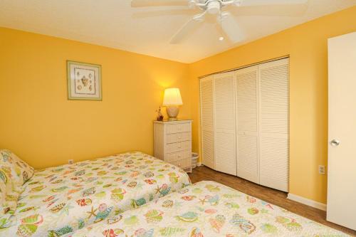 Ocean Village Club O38 - image 32