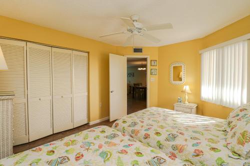 Ocean Village Club O38 - image 30