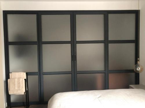 Stylish 2BDR apartment Gramada, free parking, Sofia (Foto 8)