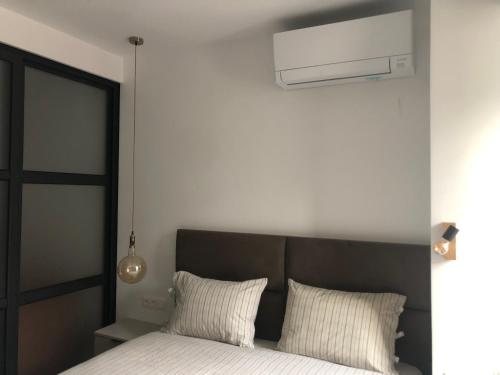 Stylish 2BDR apartment Gramada, free parking, Sofia (Foto 9)