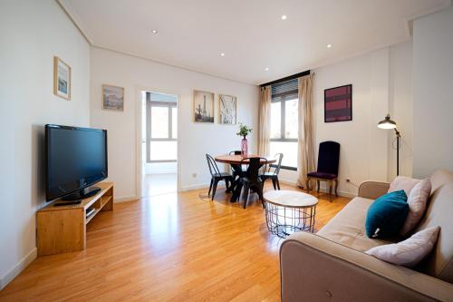 Apartament Glorieta Puerta de Toledo, Madrid