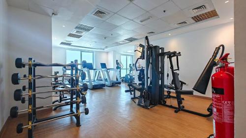 Free housekeeping visits during your stay - StayShort - Comfy 1-Bedroom Apartment Perfect for 4 in JLT, Dubaj (zdjęcie 7)