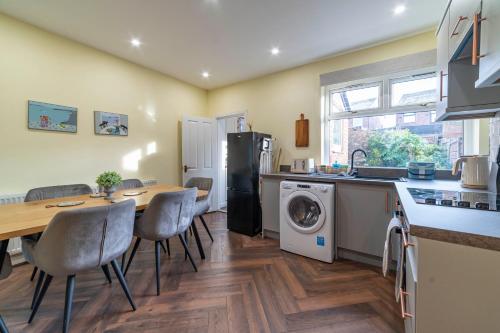 Beautiful Three Bedroom House - Manchester Escape, Manchester (fotografie 6)