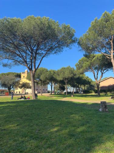 Trastevere Gianicolense casa con giardino, Rome (photo 10)