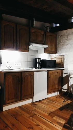 Chambres d'Hotes Les Hirondelles - image 2