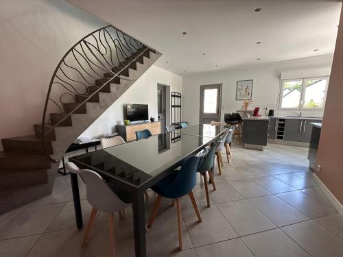 Champagne BNB - La Source in Fontaine-Sur-Ay