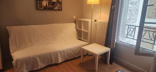 Studio 103 Bail mobilité - Appartement pour voyages d'affaires et d'études, Paris (photo 3)