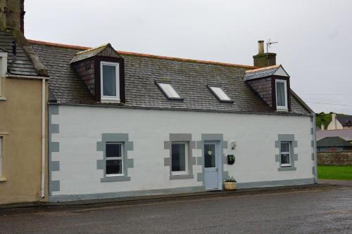 Seashore Cottage, , Grampian