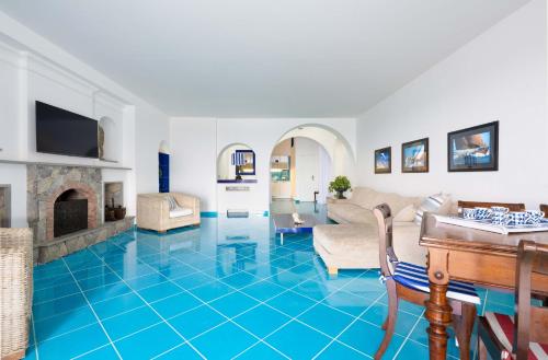 AMORE RENTALS - Villa Marti - image 2