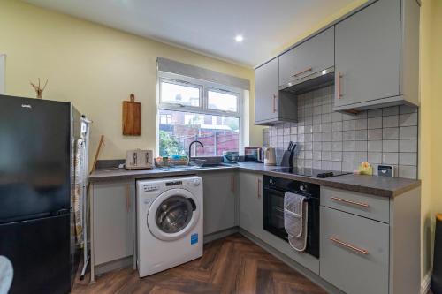 Beautiful Three Bedroom House - Manchester Escape, Manchester (fotografie 9)