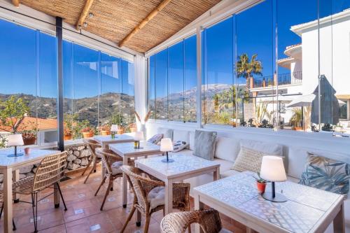 Toit ja joogid, Malaga Hills Boutique & Wellness Hotel Adults Only in Canillas de Albaida