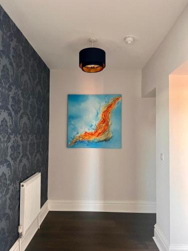 Stunning 2 bedroomed apartment on Allerton Road, Sleeps 4, Liverpool (photo 4)