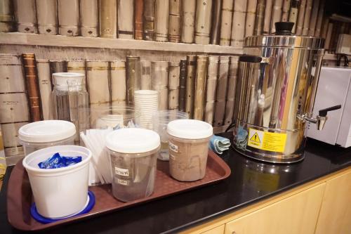 长普那卡林公寓