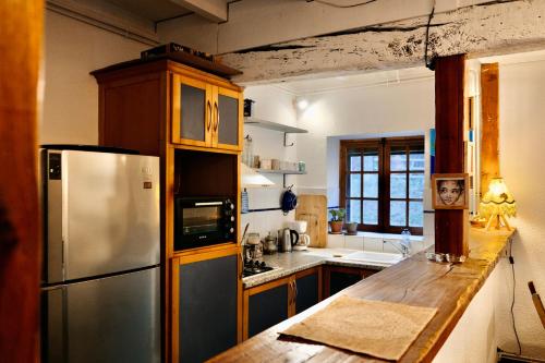 maison campagne jardin in ลาโวร์
