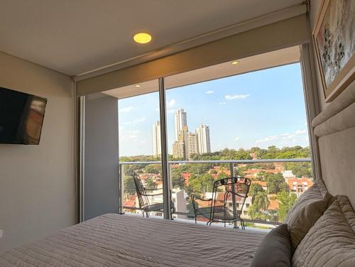 Loft with balcony and garage minutes away from corporate axis