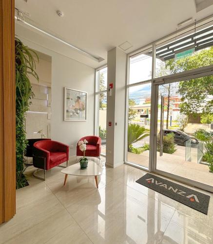 Loft with balcony and garage minutes away from corporate axis