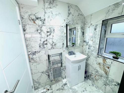 Stylish Stay In Birmingham Stylish Stay In Birmingham