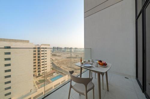 View, Studio Al Furjan by STAY IN HOMES - Marina 12min - Self checkin - Metro - Parking near IBN Battuta Mall