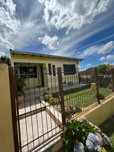 Casa familiar rua 13 maio número 1639 (Casa familiar rua 13 maio numero 1639) in Rosario do Sul