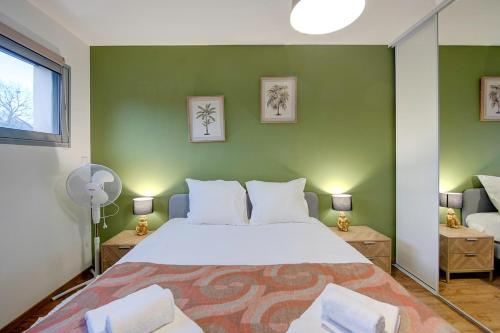 Villa Atea - piscine- 11 voyageurs Villa Atea - piscine- 11 voyageurs