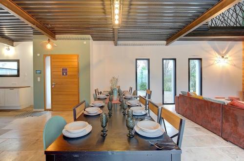 Villa Atea - piscine- 11 voyageurs Villa Atea - piscine- 11 voyageurs