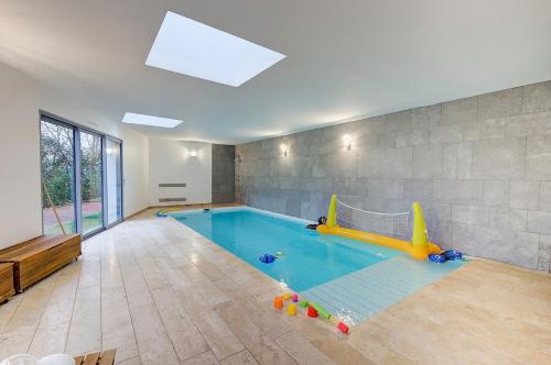 Villa Atea - piscine- 11 voyageurs Villa Atea - piscine- 11 voyageurs