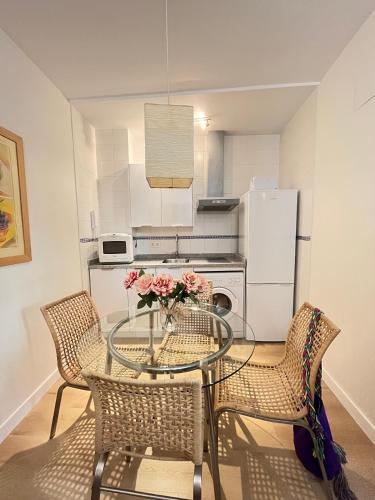 Apartamentos RG calle Santiago 46 3