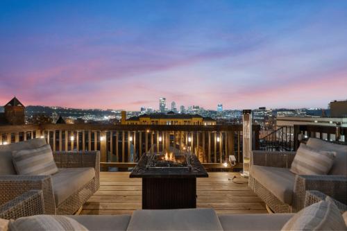 Steel City Getaway w/City View near Pittsburgh Gyermek Múzeum