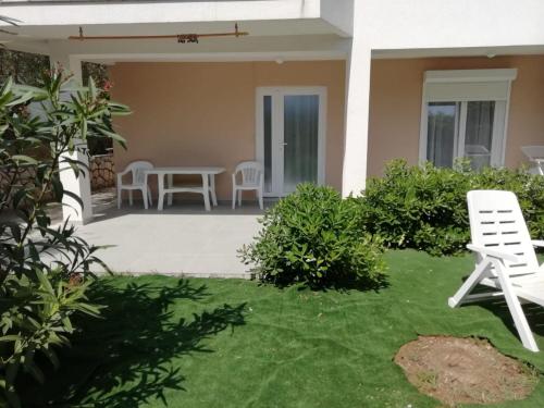 One-Bedroom apartment Standard room in Apartments ErikaS