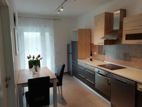 One-Bedroom apartment Standard image 5
