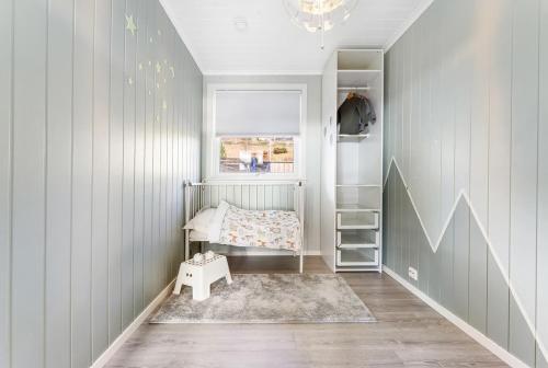 Casa Knott 4 Bedroom in Ούλστεινβικ