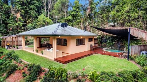 Secluded Romantic Getaway For Two - Kuranda Queensland in Kuranda