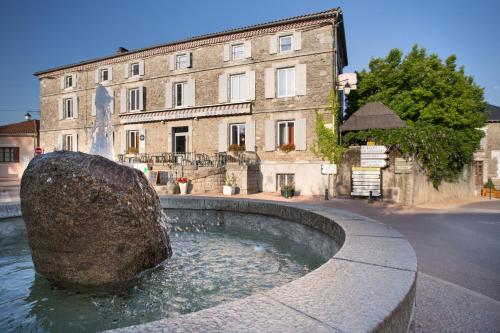 photo chambre Hotel Restaurant Le Sully