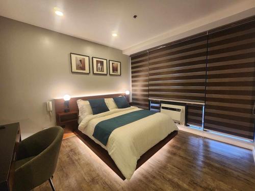Prime Location Walk to Nightlife! The Gramercy, Manila