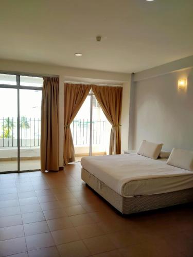 Akar Beach Resort – Port Dickson, LA
