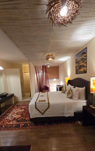 Junior Suite room in Sky Suites