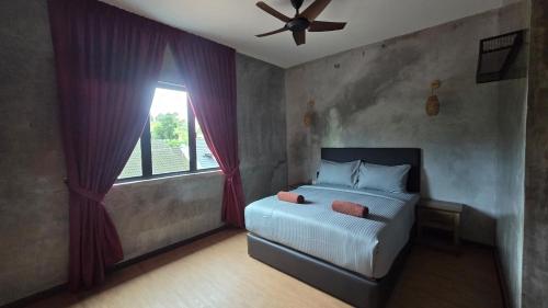Bricks Guesthouse Room Type - Superior Double Room