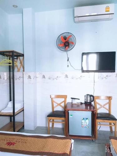 Ngan Giang Guesthouse