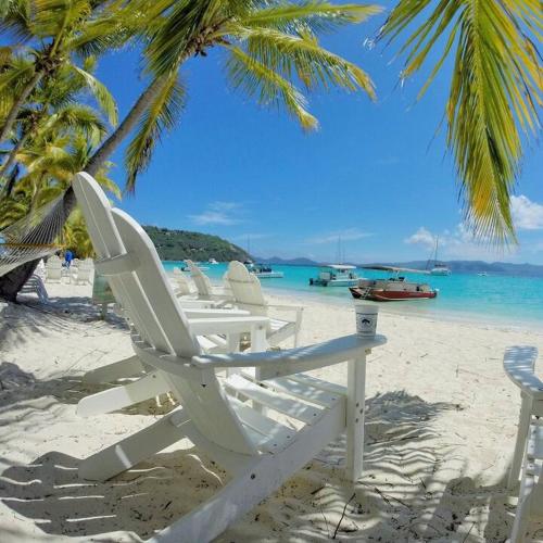 St Thomas Luxury Beach Resort – khách sạn tại Bellevue