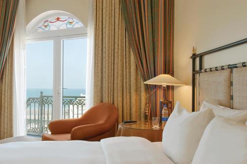 Grand Hyatt Muscat Room Type - Grand King Suite