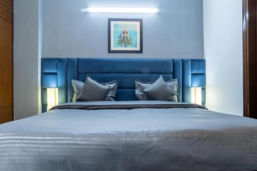 Housr 2 BHK Apartment Sector 39 Gurgaon