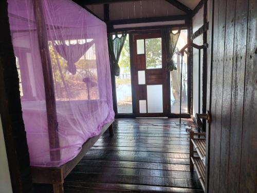 Shamballa Dok krai near Nikhom Wittaya School