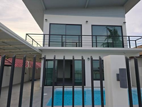 Moon Beach House