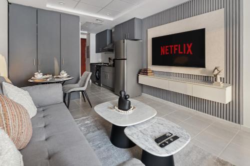 Modern Studio Apartment In Lake View, Dubai (foto 10)