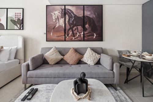 Modern Studio Apartment In Lake View, Dubai (foto 7)
