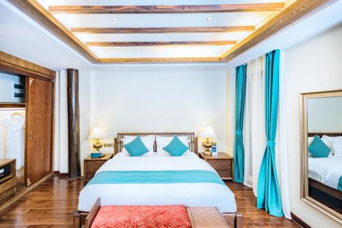 2 bedrooms, 3 beds