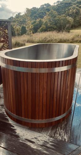 Bethells Luxury Retreat - Auckland Glamping in وايتاكير