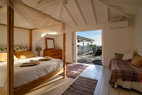 Γύρω περιβάλλον, Villa Blanche in Γκράντε Άνσε